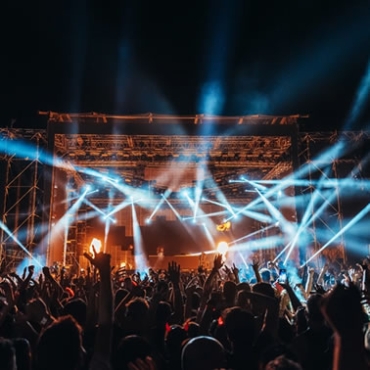 Como os eventos impactam na economia?